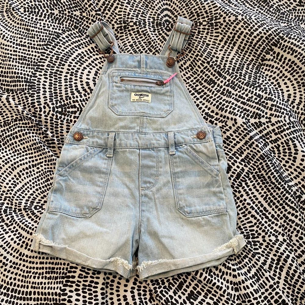 OshKosh B'Gosh size 3T 90s Vestback Pink Zipper Spring Short Overalls Shortalls